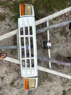 1996 ford bronco grill and lights
