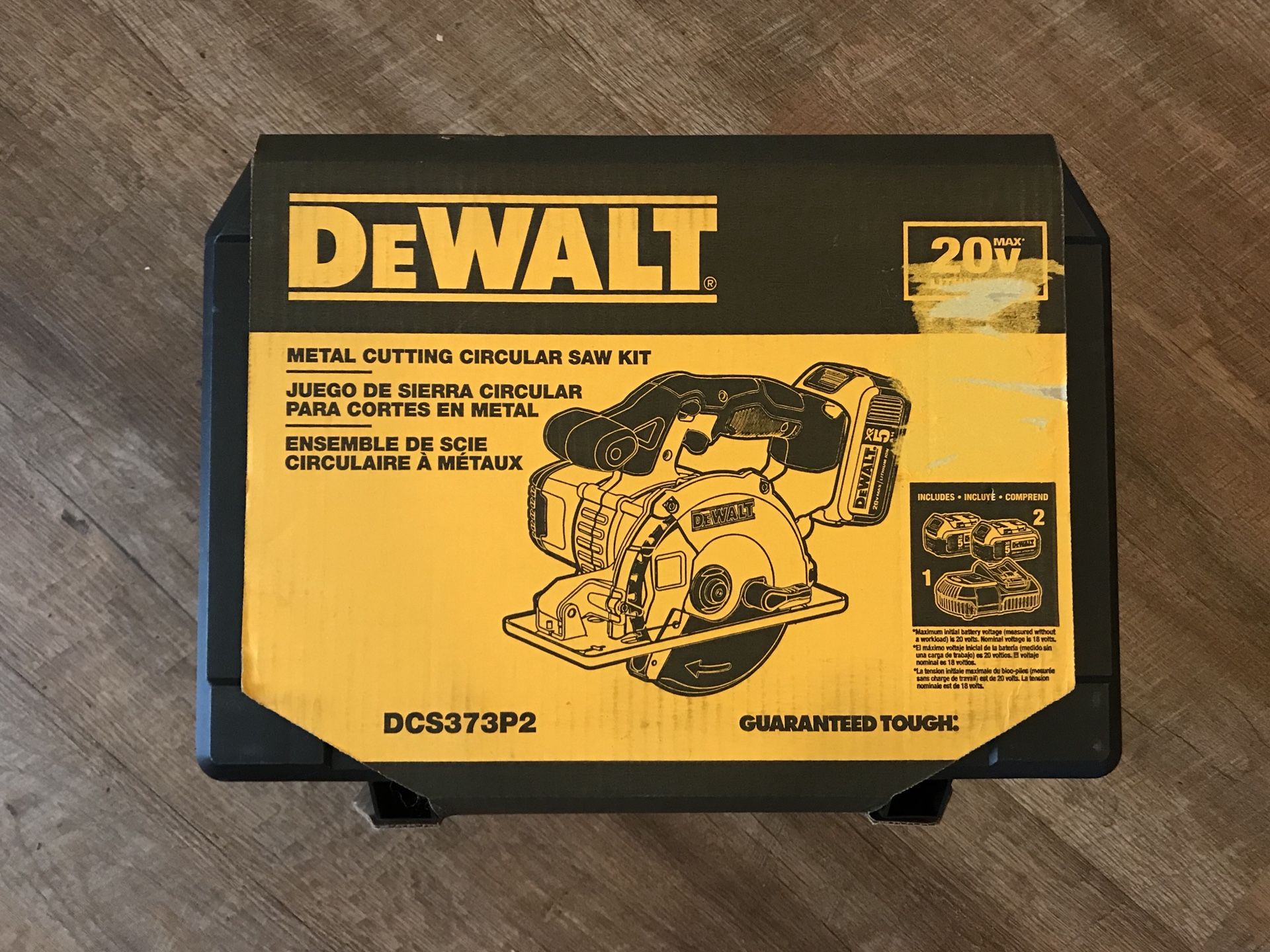 Brand new dewalt dcs373p2 Metal cutting circular sat kit 20v for