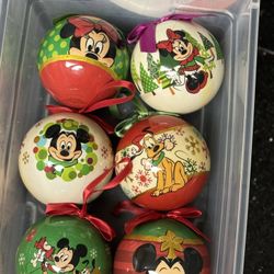 DISNEY STORE MICKEY & MINNIE Round Christmas Ornaments Set Of 6 VTG