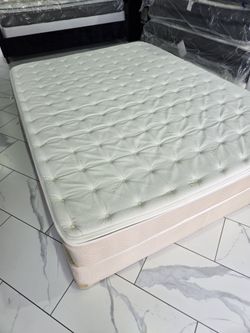 Queen Sizes Mattress And Box Spring