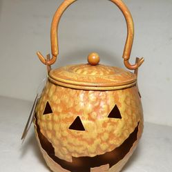 Halloween Small Jack O’ Lantern Cauldron With Lid Orange Color New With Tags