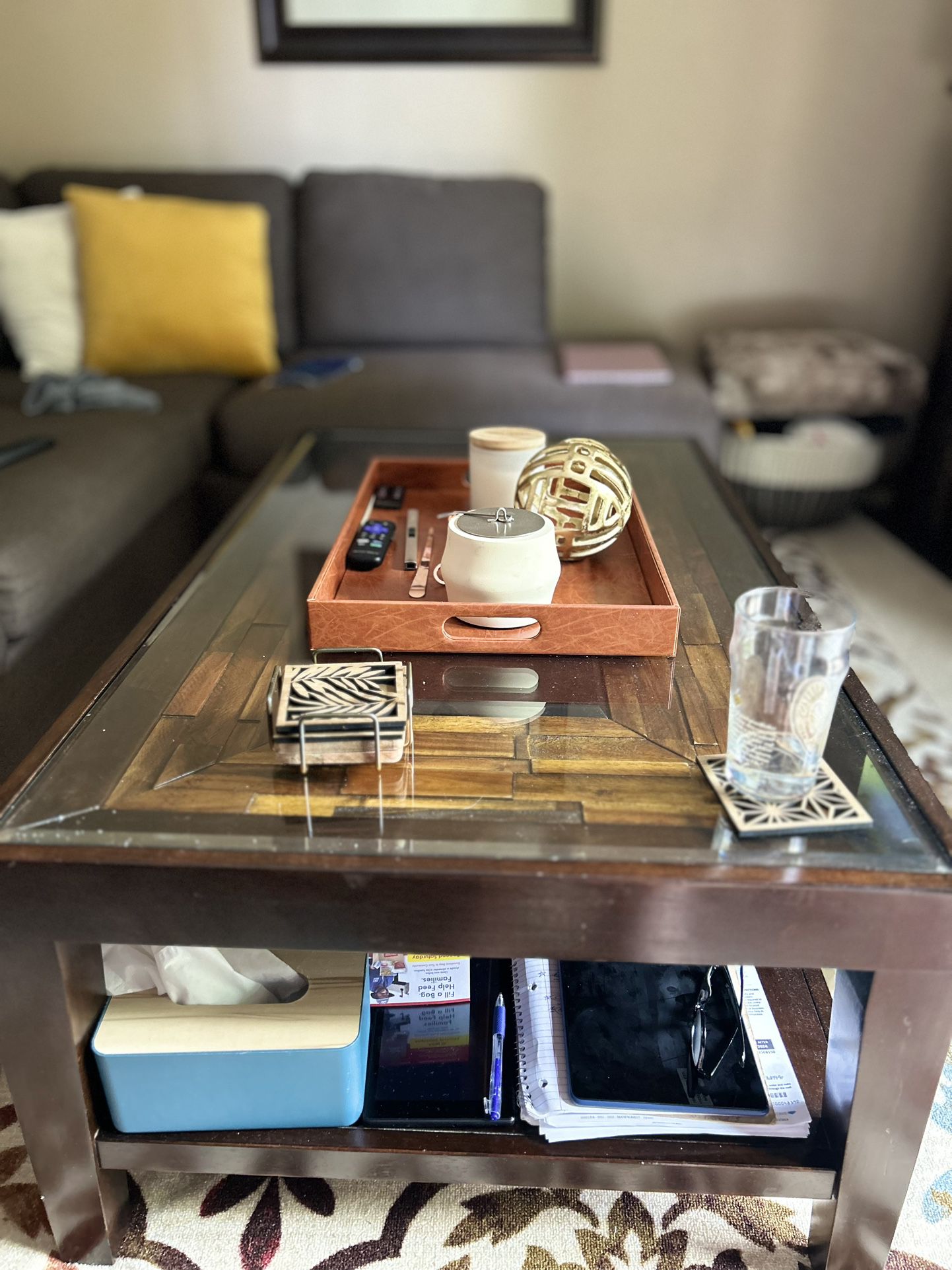 Coffee and end table Set 