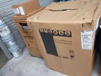 Ac,trane ,A410 2.5 ton new handerl condenser