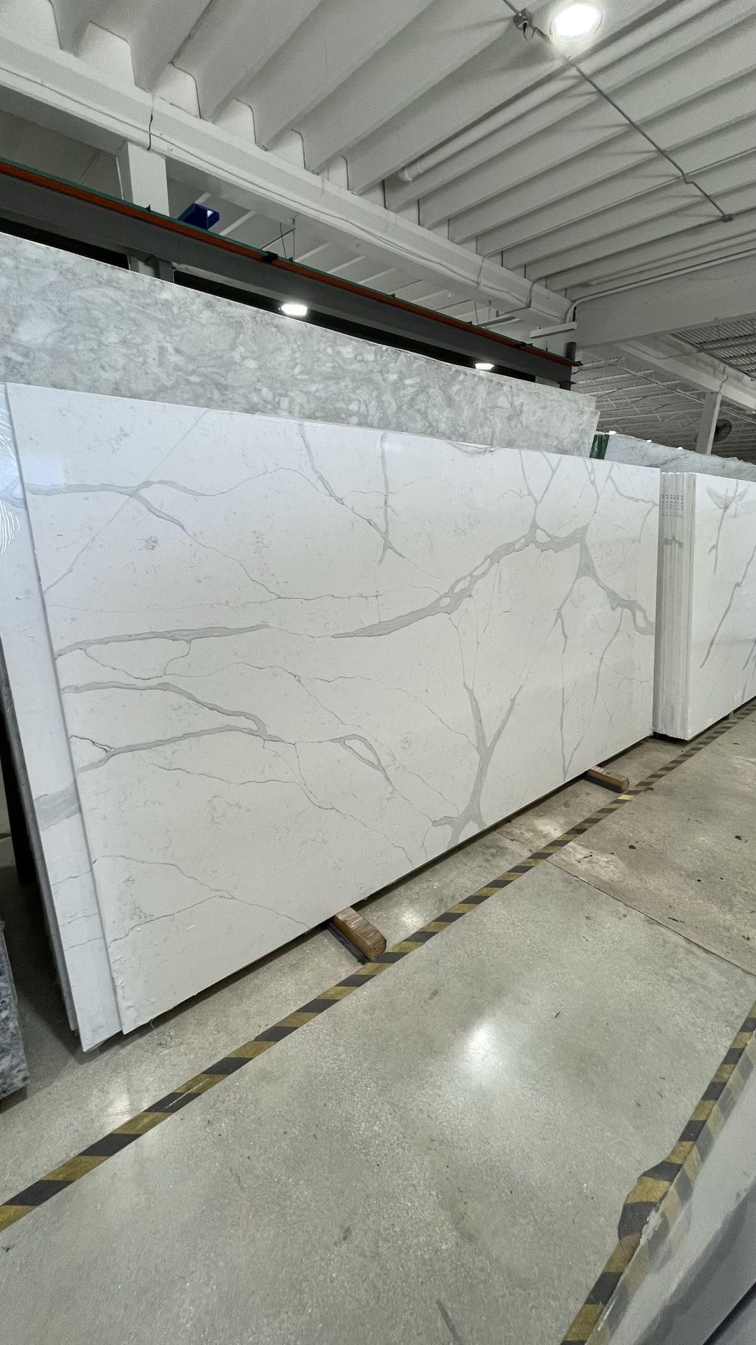 CALACATTA QUARTZ JUMBO SLABS STATUARIO FLORENCIA 127X64 2CM FOR KITCHEN COUNTERTOPS