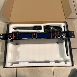 Professional Wireless Microphone