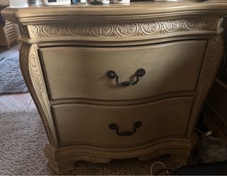 Night stand