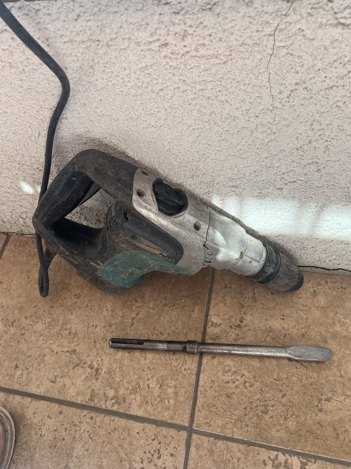Chipping Tool