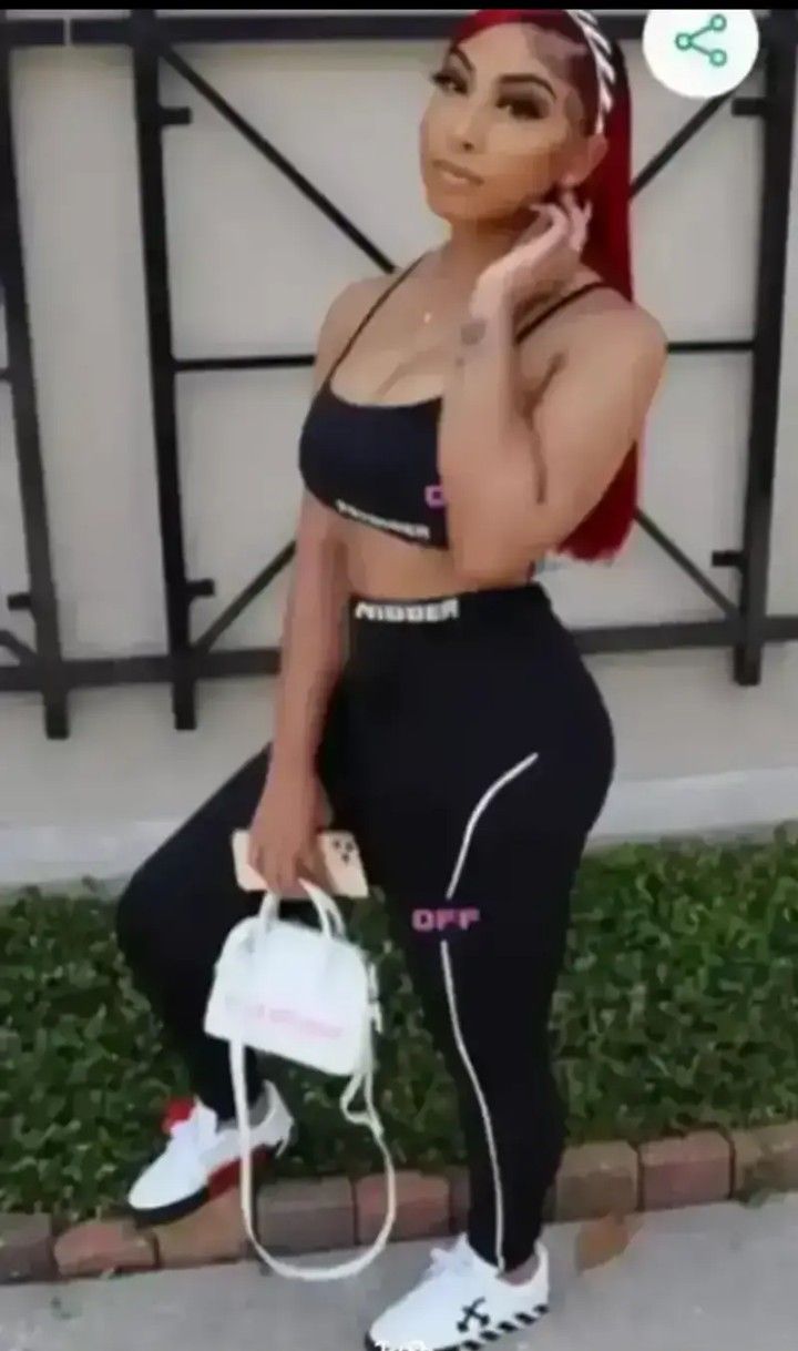 SPORTS BRA n STRETCH PANTS...2-pc .. OFF WHITE. Set .... New . S-M-L - CHECK OUT MY PAGE FOR MORE ITEMS