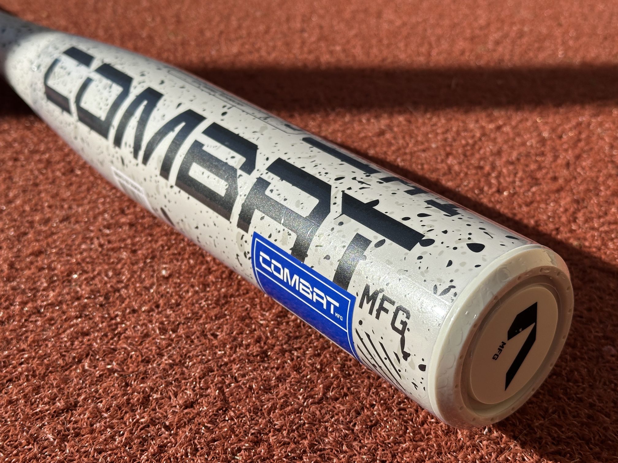 COMBAT MFG Spec A1 Cookies & Cream (Flash Sale)