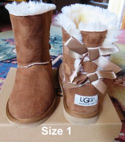 barely used branded shoes