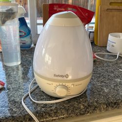 Safety 1st Humidifier