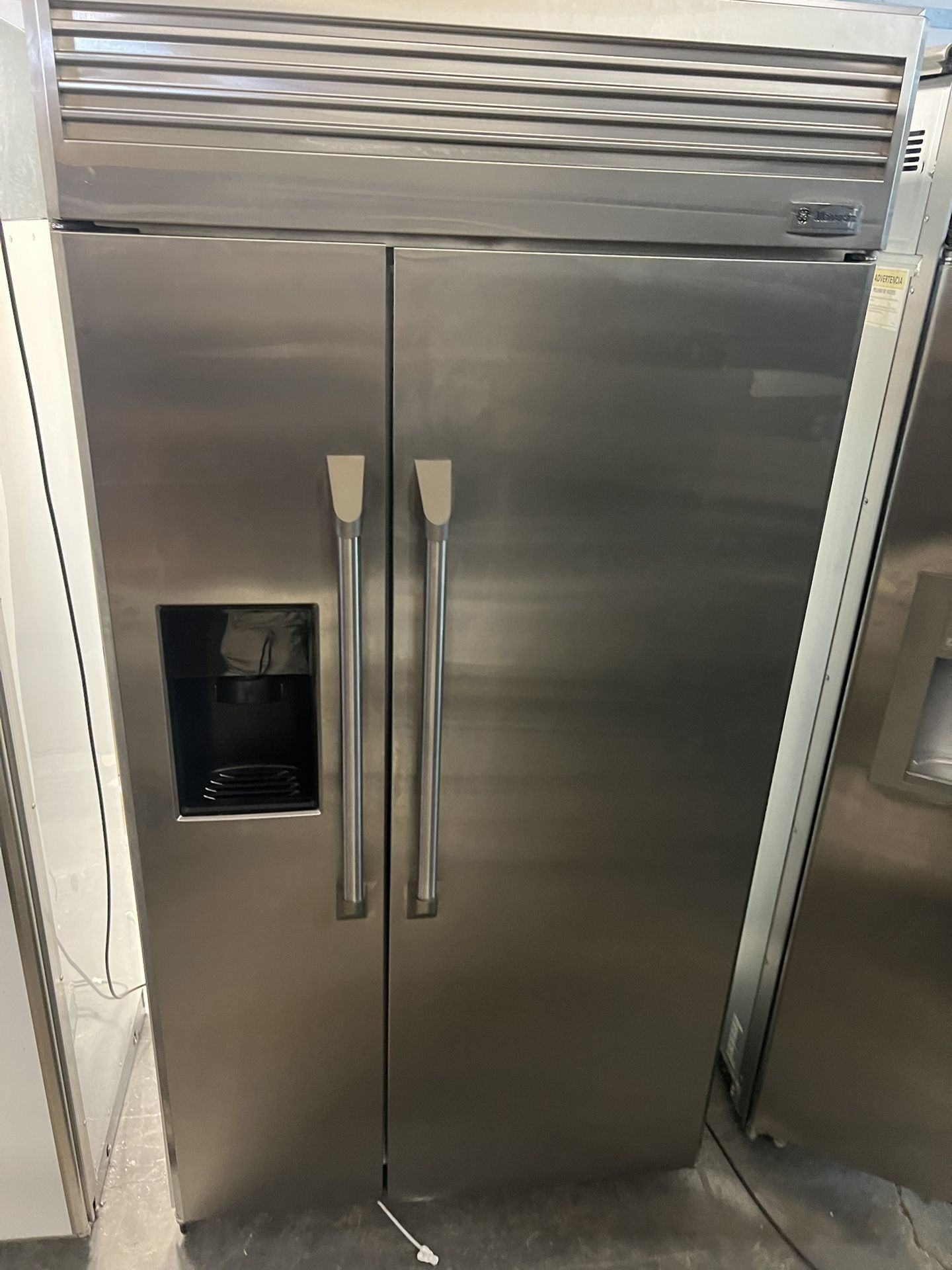 Ge Monogram 42” Built In Refrigerator 