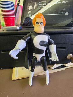 Disney Pixar The Incredibles SYNDROME...........