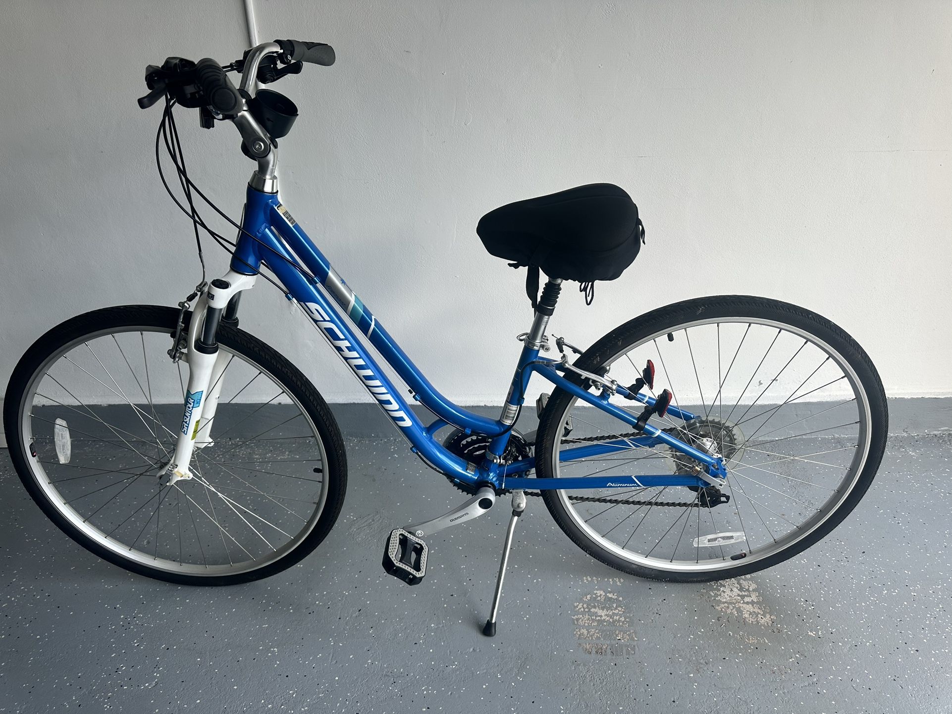 Schwinn Signature Women's Fremont Hybrid Bike for Sale in Boca Raton, FL - OfferUp Schwinn Signature Women's Fremont Hybrid Bike for Sale in Boca Raton, FL - OfferUp