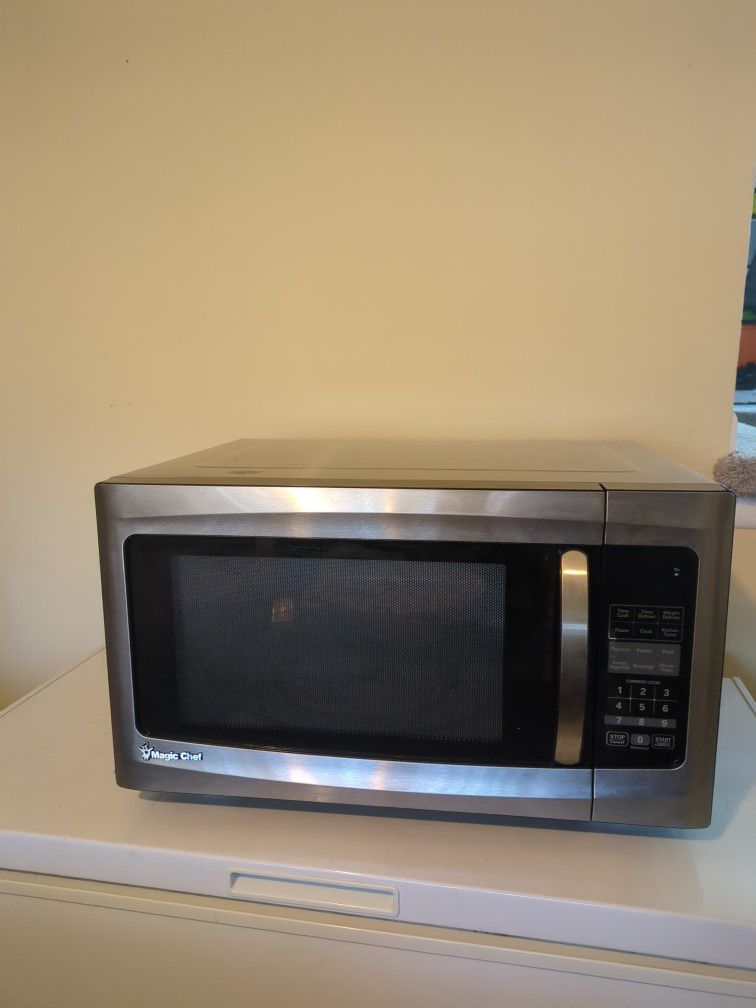 Microwave By Magic chef