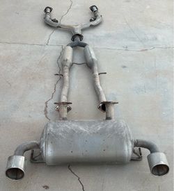 370z OEM Stock Exhaust, includes everything you see in pictures