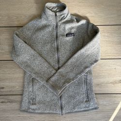 Patagonia Woman’s Better Sweater Jacket 