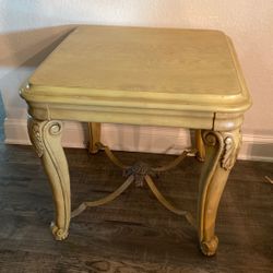 Living Room Tables Set