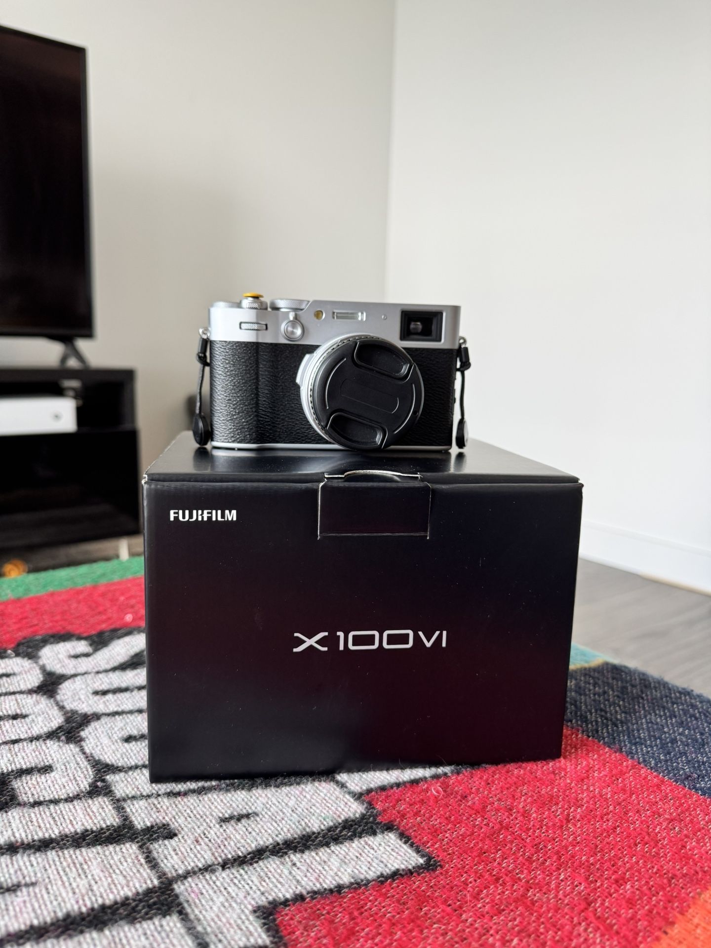 Fujifilm X100vi Silver