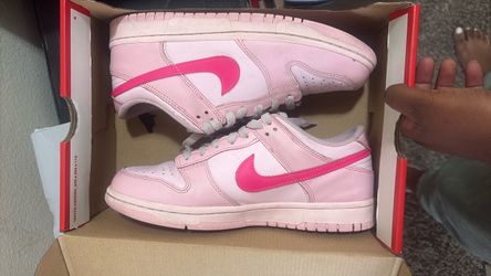 Nike Dunk Low Pink Sneakers