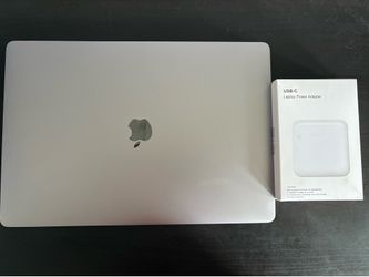 2019 MacBook Pro 16” - i7, 16GB RAM, 512GB SSD