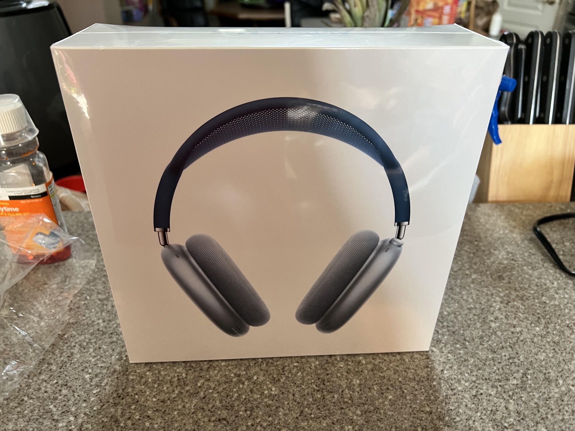 Apple AirPods Max – Sky Blue