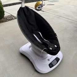 🔥 4moms MamaRoo Baby Swing / Infant Seat – Excellent Condition 🔥