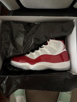 Jordan 11 Cherry size 10.5 DS