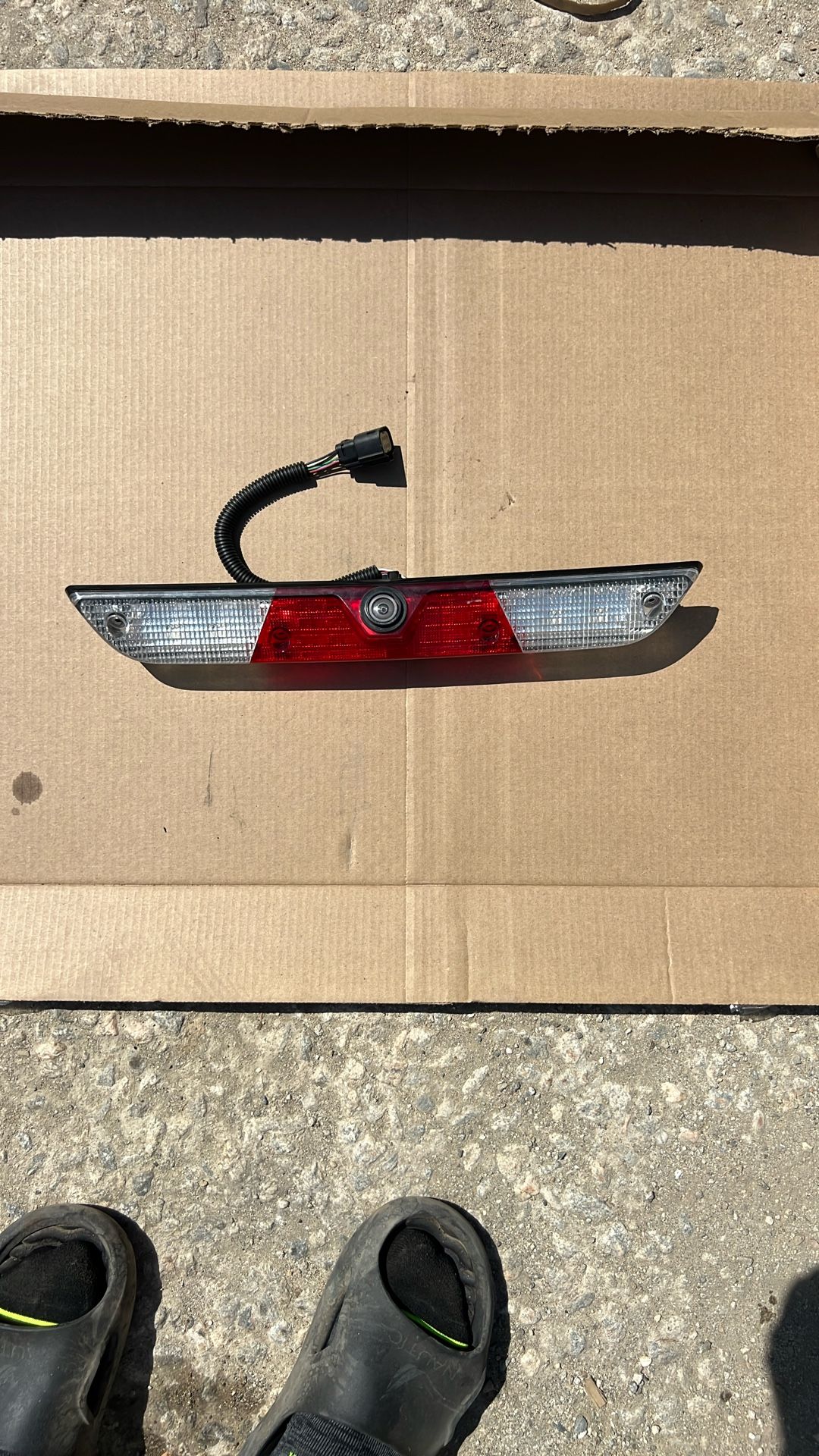 2020 F350 Third brake lamp
