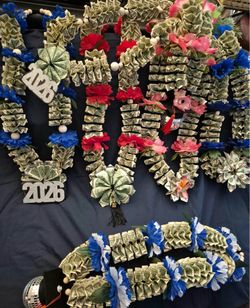 Graduation Money Leis