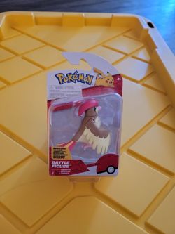 Pokémon battle figure  Pidgeotto