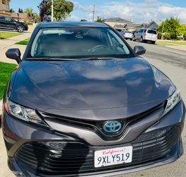 2019 Toyota Camry Hybrid