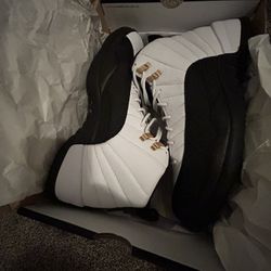 Jordan 12 Taxi