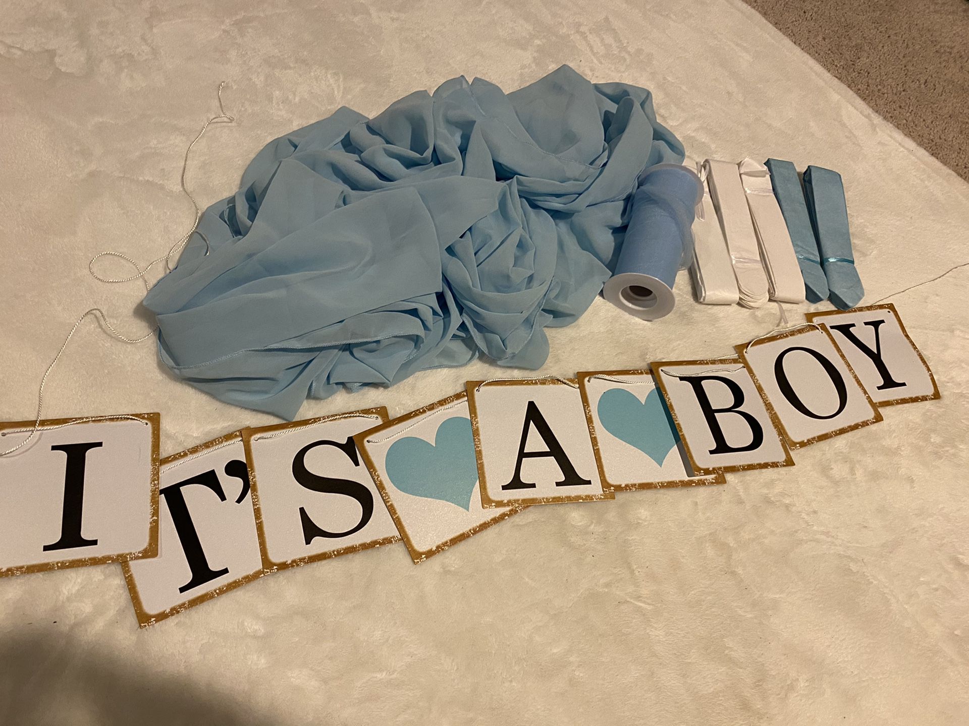 Baby Shower Decor (includes 8 items)