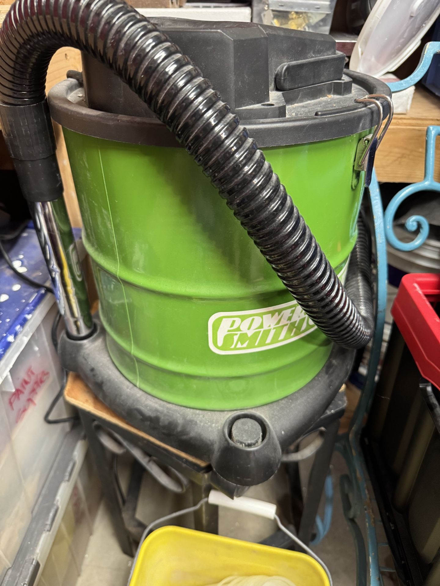 PowerSmith PAVC101 Ash Vacuum