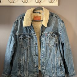 Levi Sherpa Lined Jacket 