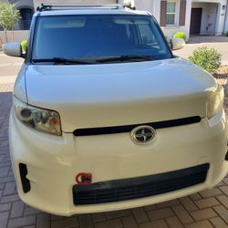 2012 Toyota Scion xB