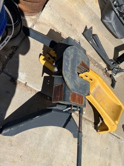 Curt 5th Wheel Hitch