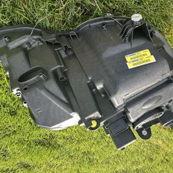 2013 Mercedes-Benz E350 Front Drivers Halogen Headlight