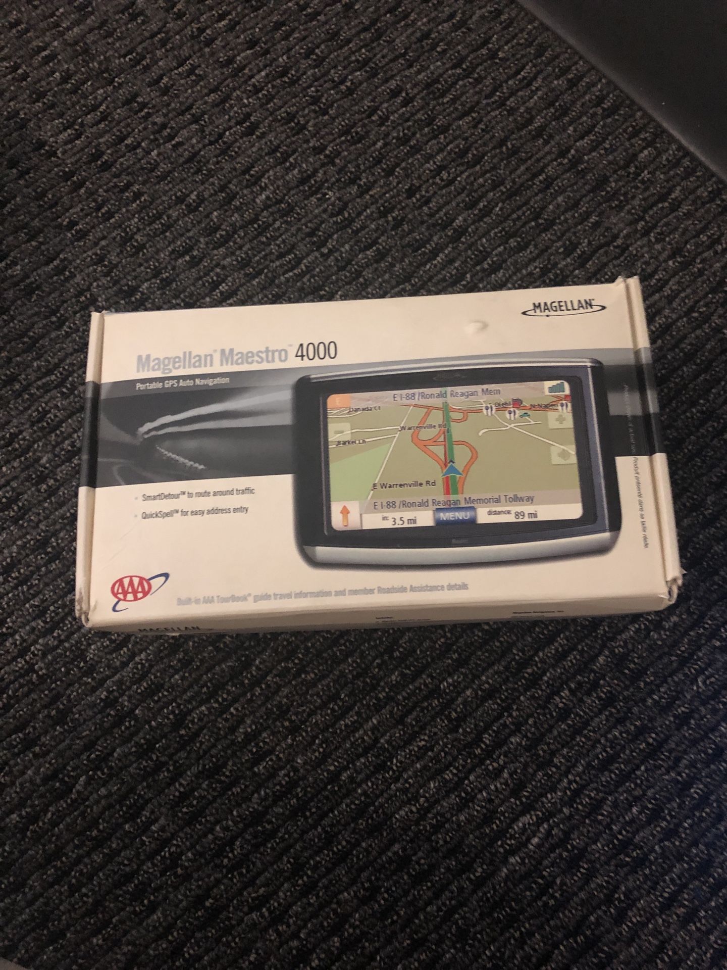 Magellan Maestro 4000