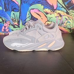 Yeezy 700 Nike Jordan