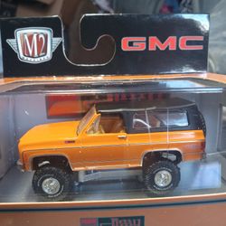 M2 Machines 1973 GMC Jimmy Sierra 4x4