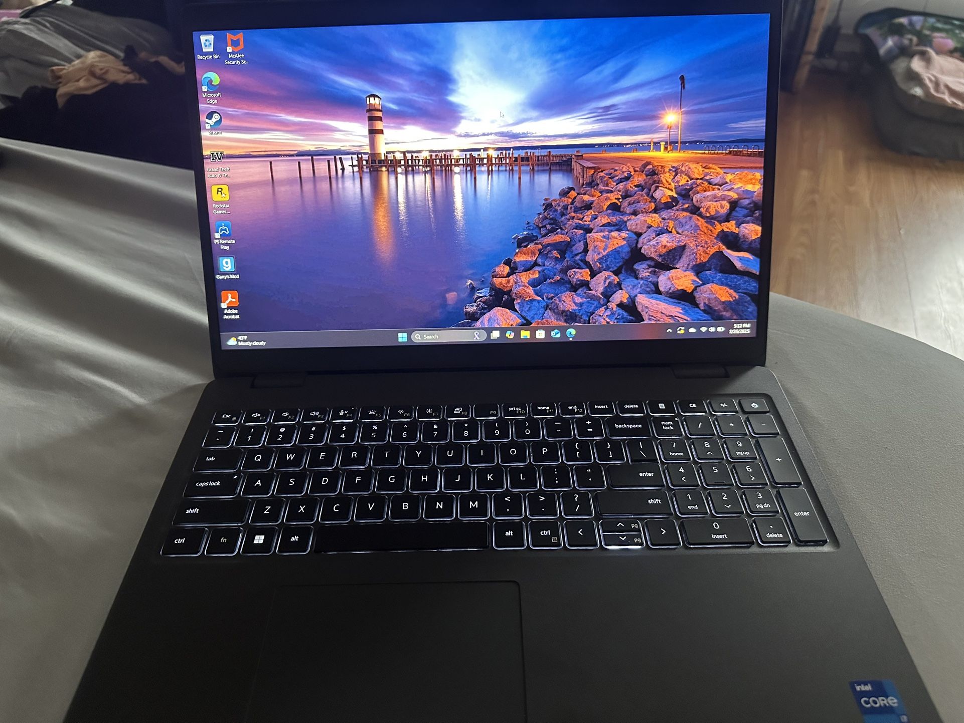Dell Latitude 3540 (13th Gen) Intel Core i7 512gb Touchscreen Laptop