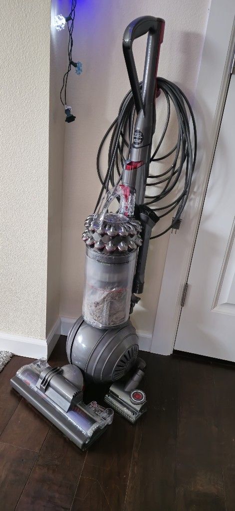 Dyson Cinetic Big Ball Animal + Allergy