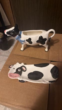 Cow creamer and butter plate