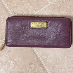 Marc Jacobs Classic Zip Around Leather Wallet 