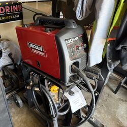 Lincoln MP140 Welder