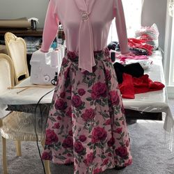 Ropa. Cristiana.  