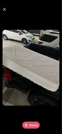 Crib Mattress With Cover/topper