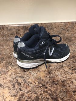 New Balance 990 Boys size 1 Navy Blue